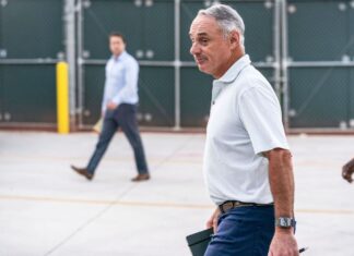 MLB extends deadline as CBA talks continue beyond 2am

