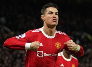 Cristiano Ronaldo makes everything possible for Manchester United

