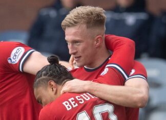 Ross McCrory of Aberdeen celebrated after scoring to make it 2-1