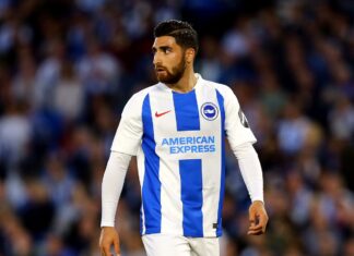 Iran midfielder Alireza Jahanbakhsh